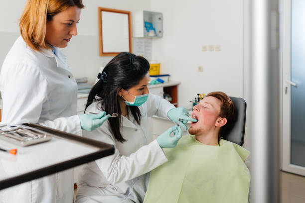 Best Emergency Dentist for Lost Fillings or Crowns in Lake Camelot, IL